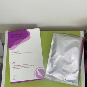 Barefoot Scientist Exfoliate & Revitaliz - 1 Pair